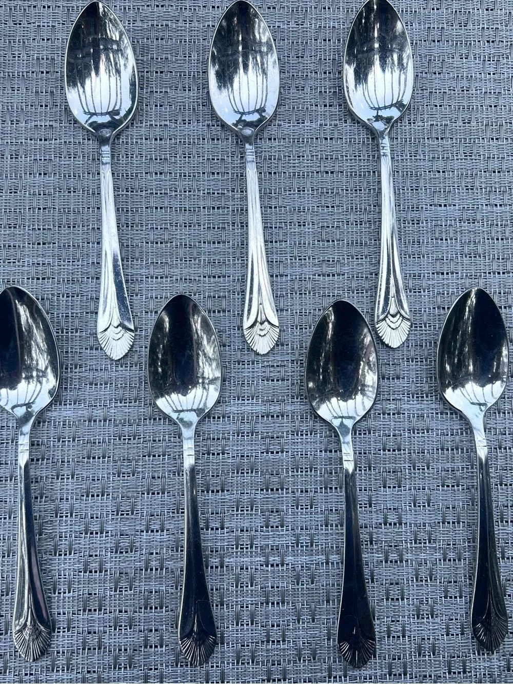 Vintage International Silverplate MCM “Manhattan” – 8 Tsp – Mid-Century Modern